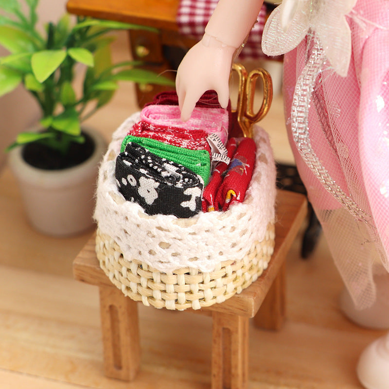 Mini Simulation Needle & Thread Basket Antique Decor