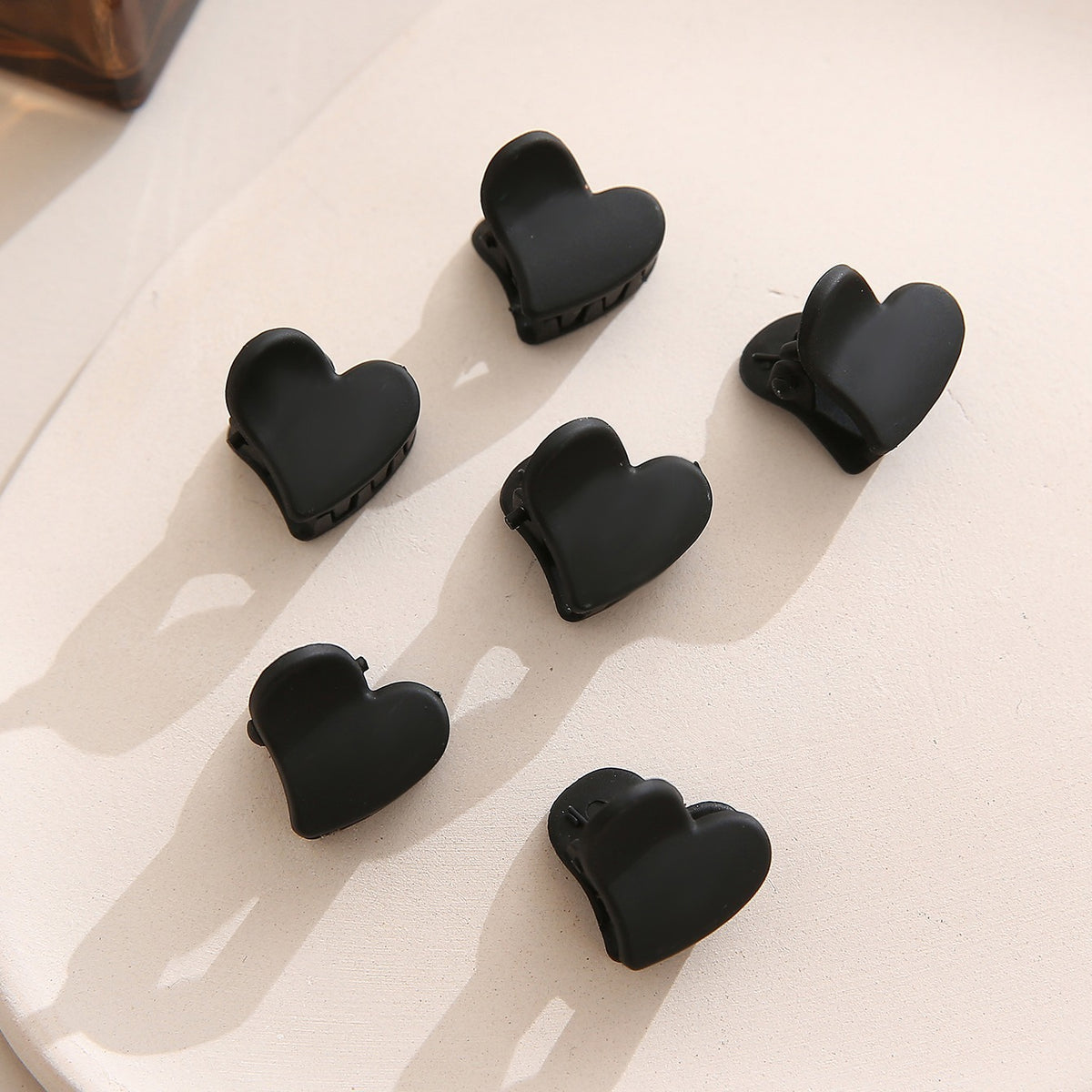 5pcs Matte Heart Hair Claw Clip Grip for Thick Hair