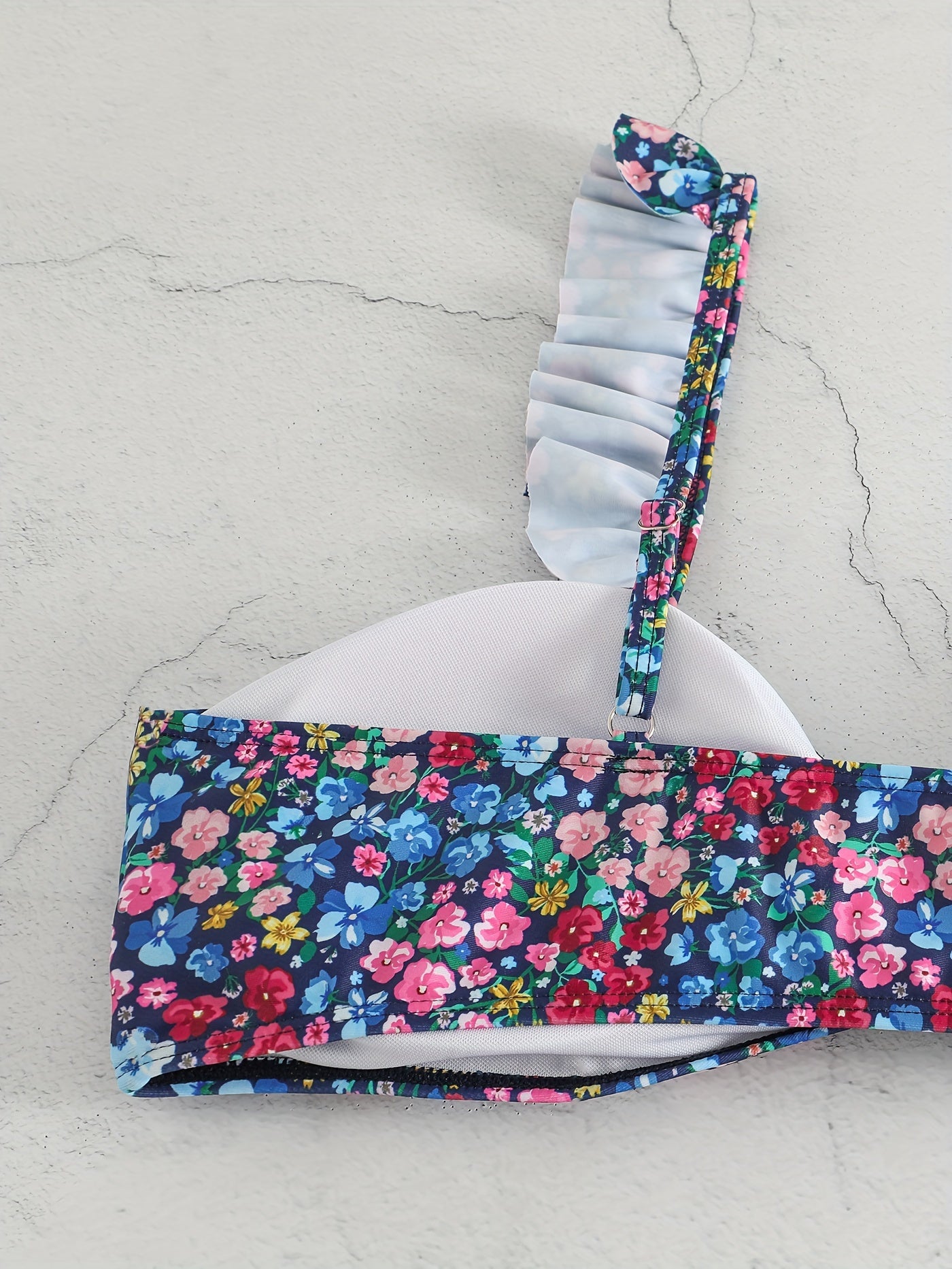 Ditsy Floral Ruffle Trim Bikini Set