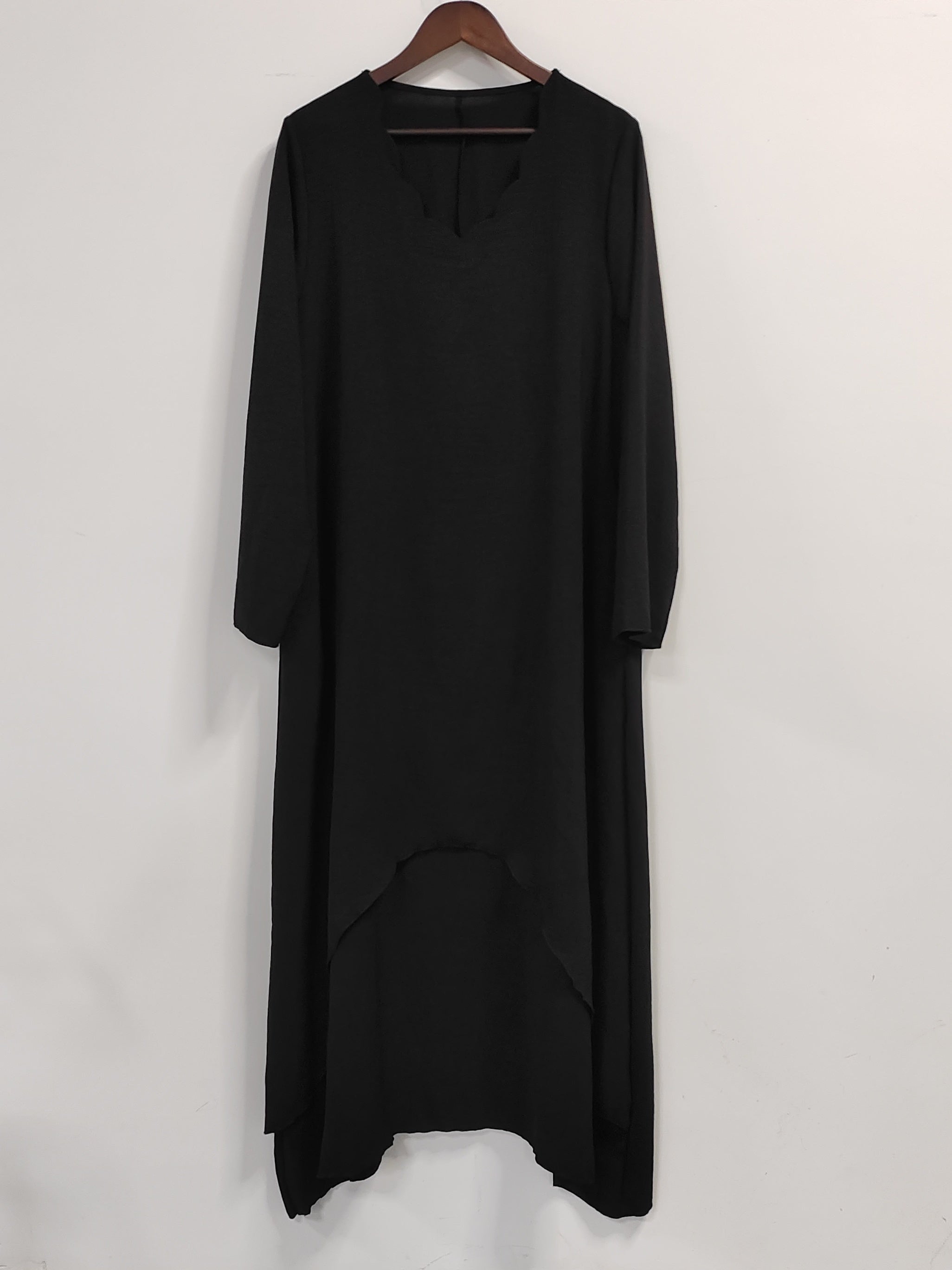  Solid Wavy V Neck Maxi Dress With Pockets
