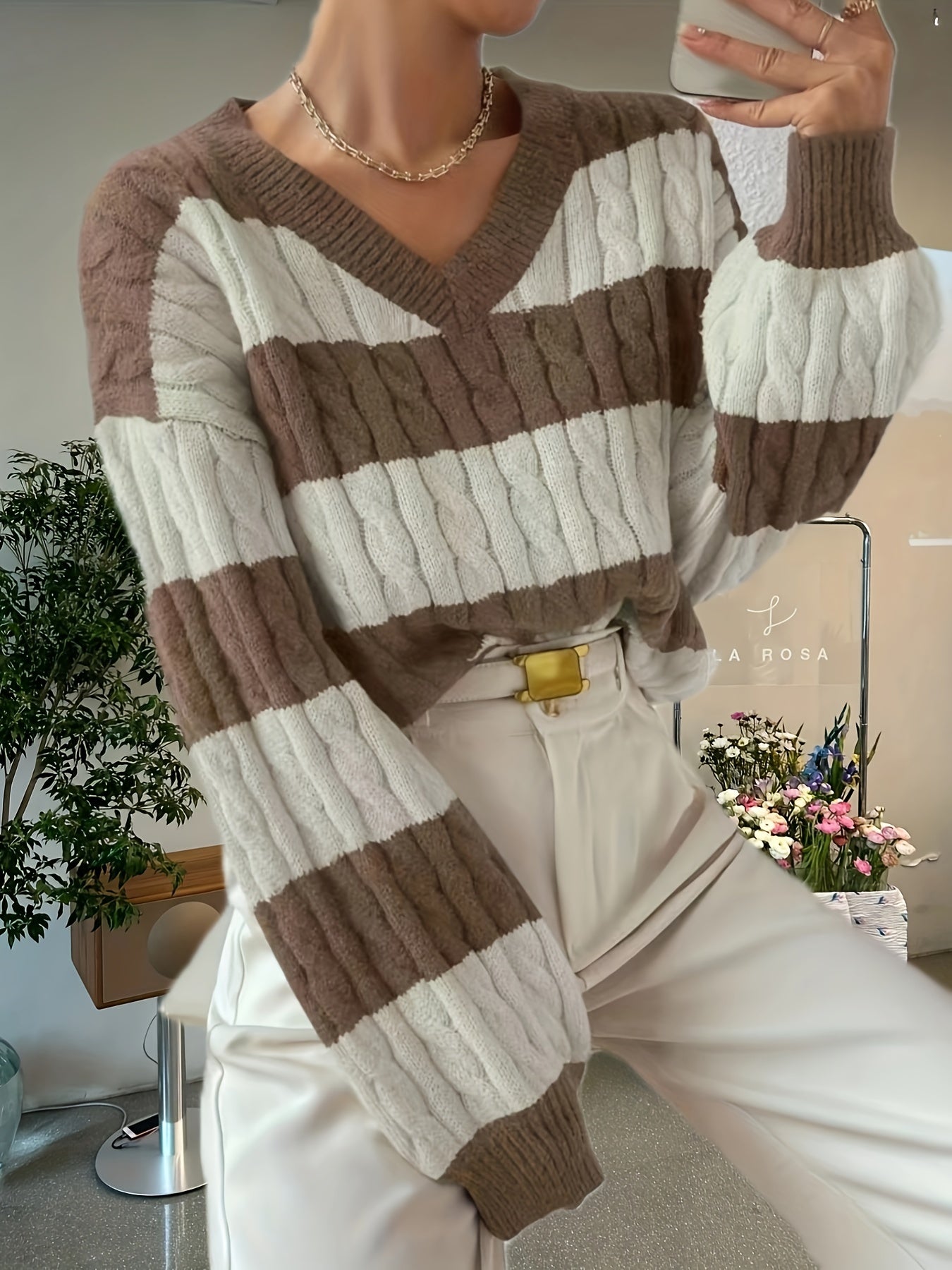  Colorblock Lantern Sleeve V Neck Sweater