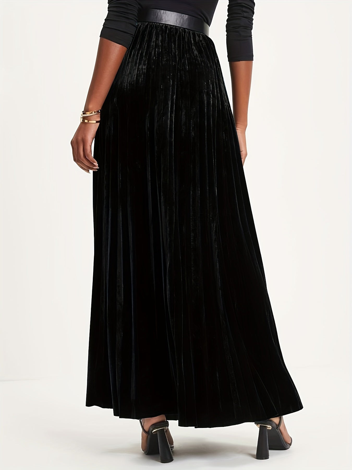  Velvet High Rise Maxi Pleated Skirt