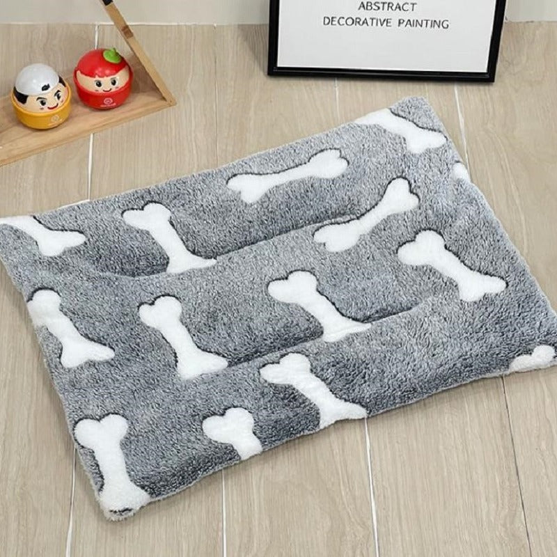 Pet Blanket for Cats and Dogs Winter Warmth
