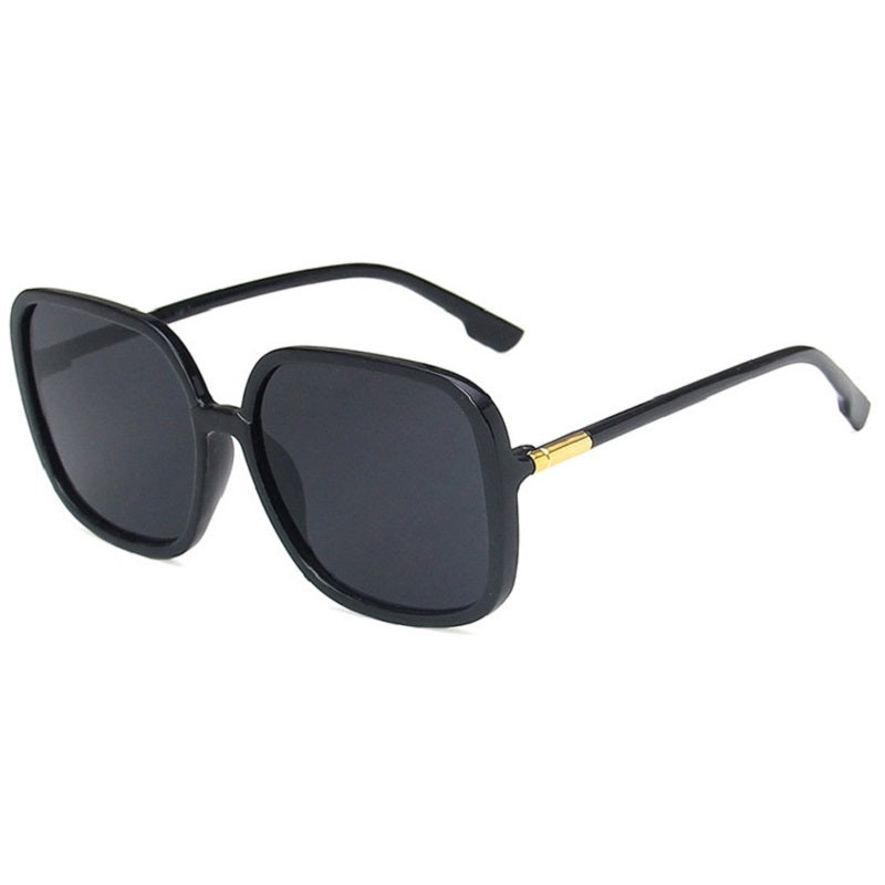 Large Frame Square Sunglasses for Vacation
