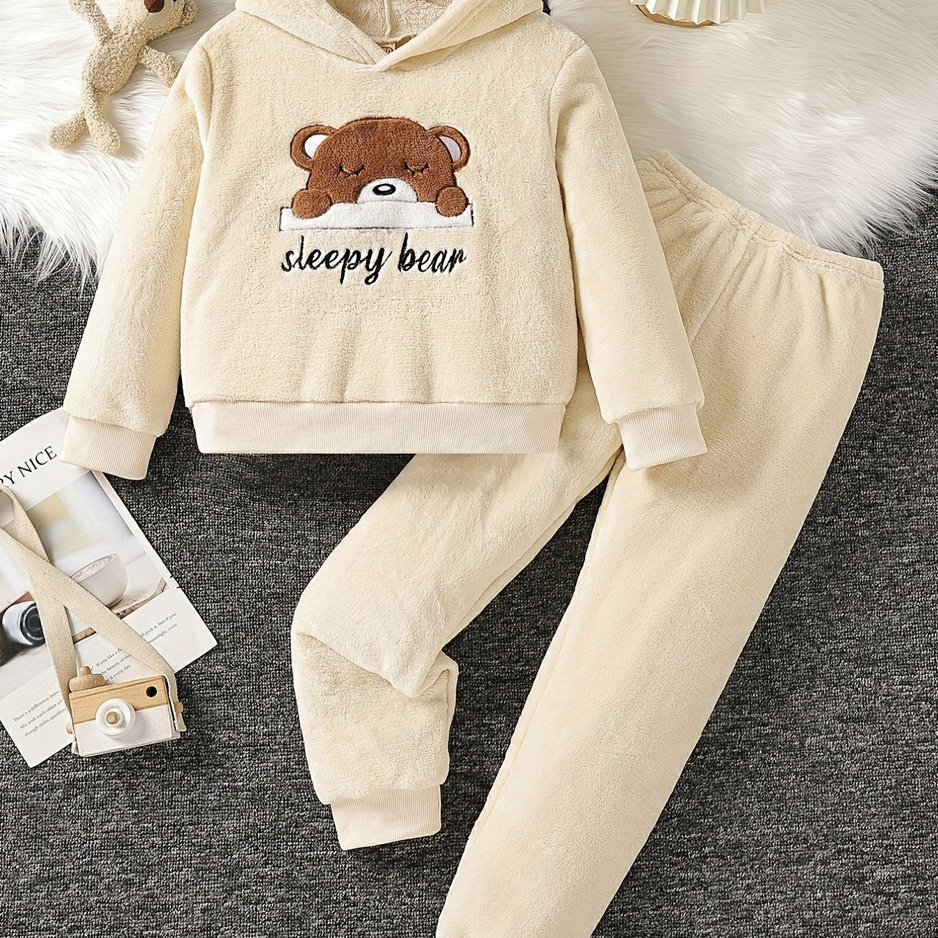 Kids 2pcs SLEEPY BEAR Flannel Pajamas Fleece Set
