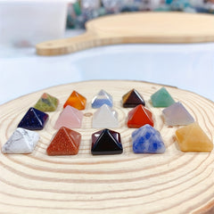 14mm Crystal Pyramid Carving Healing Stones Colorful Reiki Handicraft
