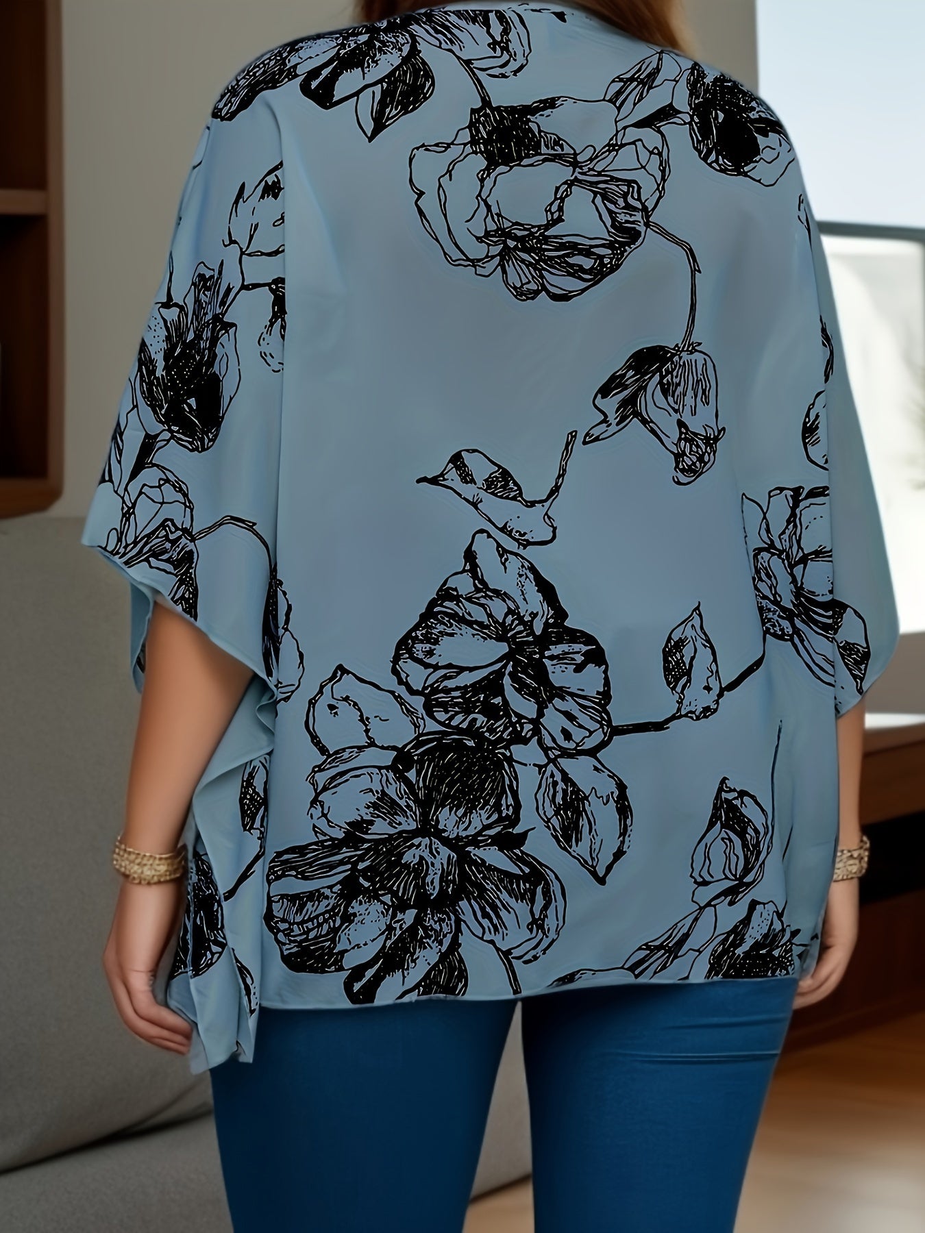  Floral Print Bat Sleeve V Neck Top