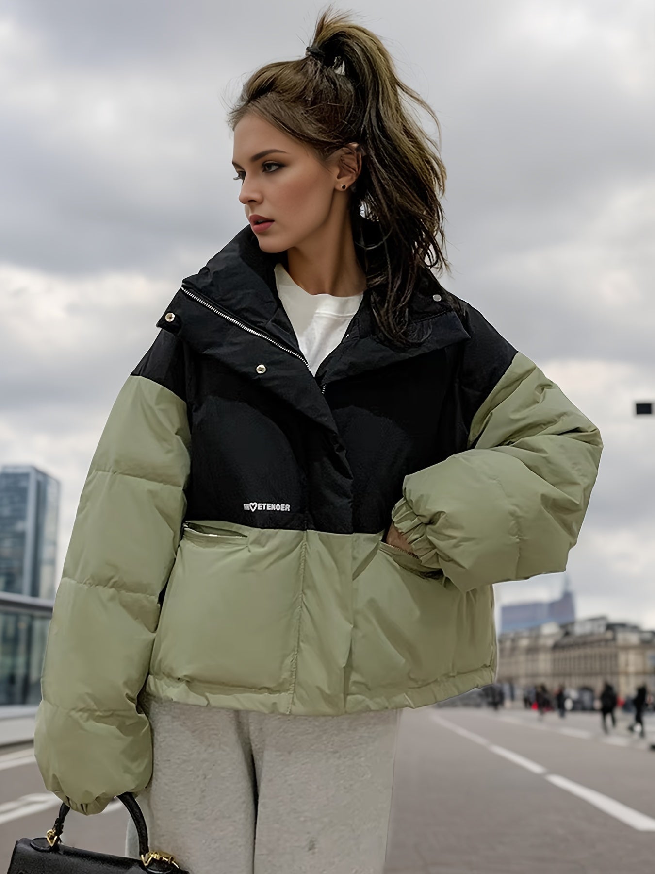 Women's Embroidered Puffer Jacket - Warm Winter Outdoor Sports