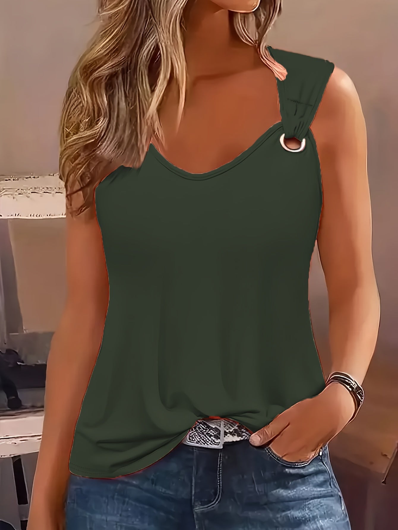  Solid Grommet V Neck Tank Top
