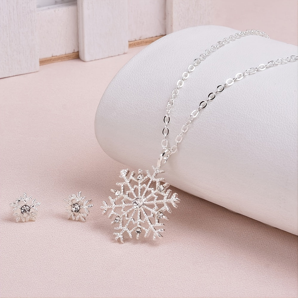 3pcs Silver Snowflake Necklace & Earrings Set