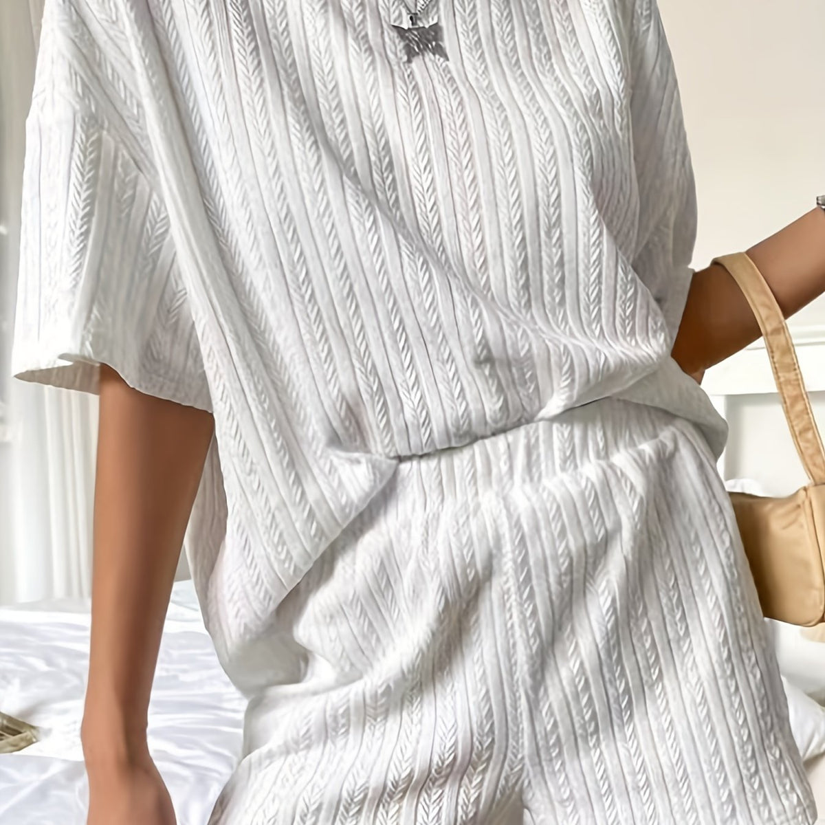 Women's Plus Textured Top & Elastic Shorts 2-Piece Set