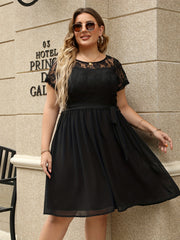  Floral Lace Short Sleeve Dress With Belt