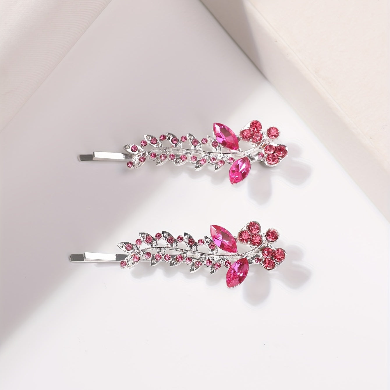 2pcs Red Rhinestone Glitter Flower Hair Pin Alloy Hair Clip