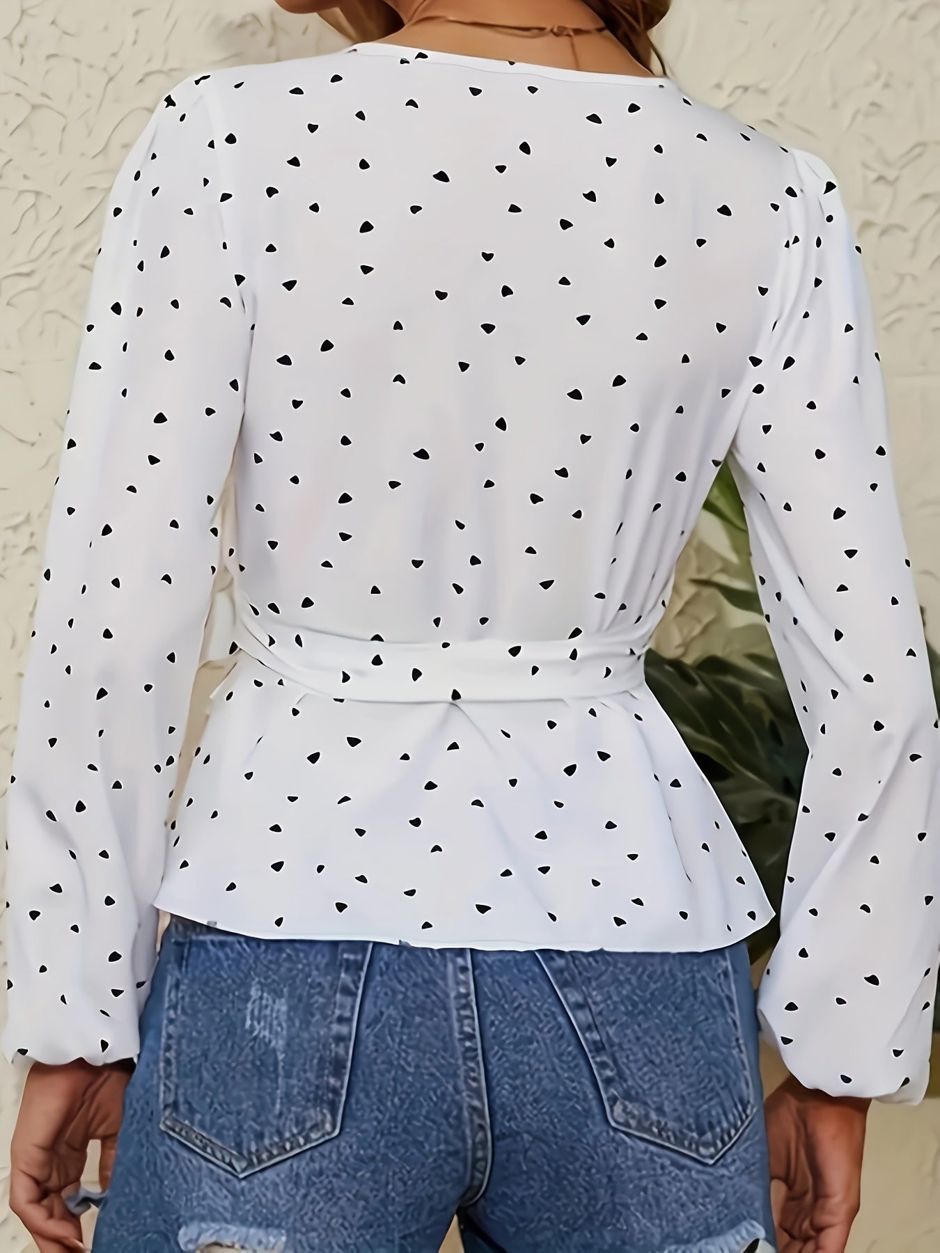  Heart Print Long Sleeve Peplum Top