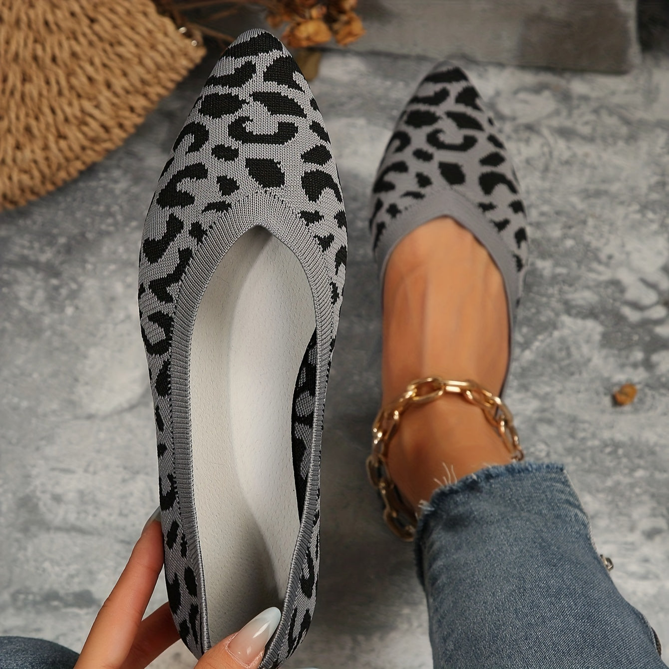 Leopard Knit Slip-On Ballet Shoes Soft Sole Non-Slip Flat Comfy Outdoor Shoes
