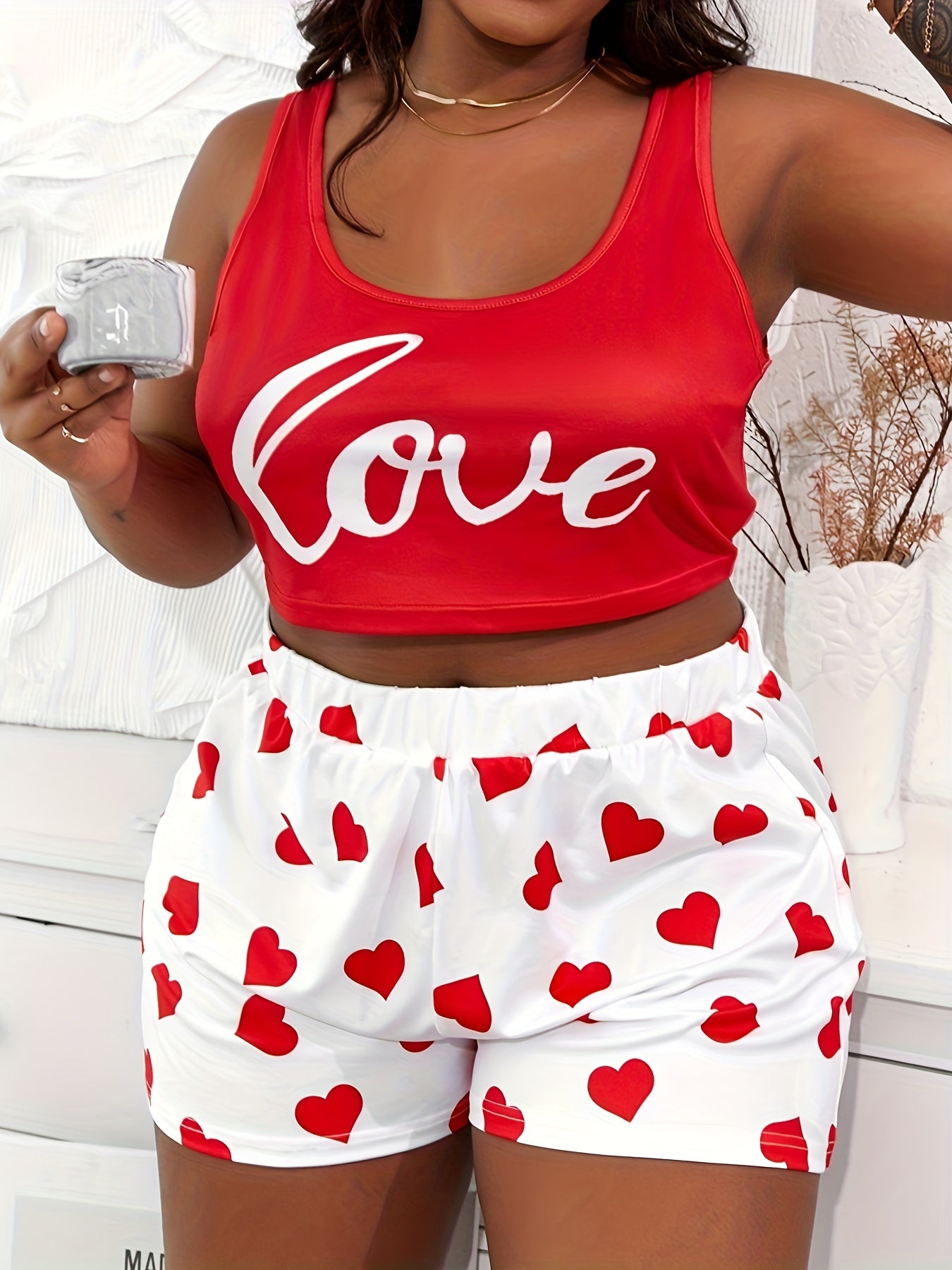  Letter & Heart Print Crop Tank Top & Shorts Pajama