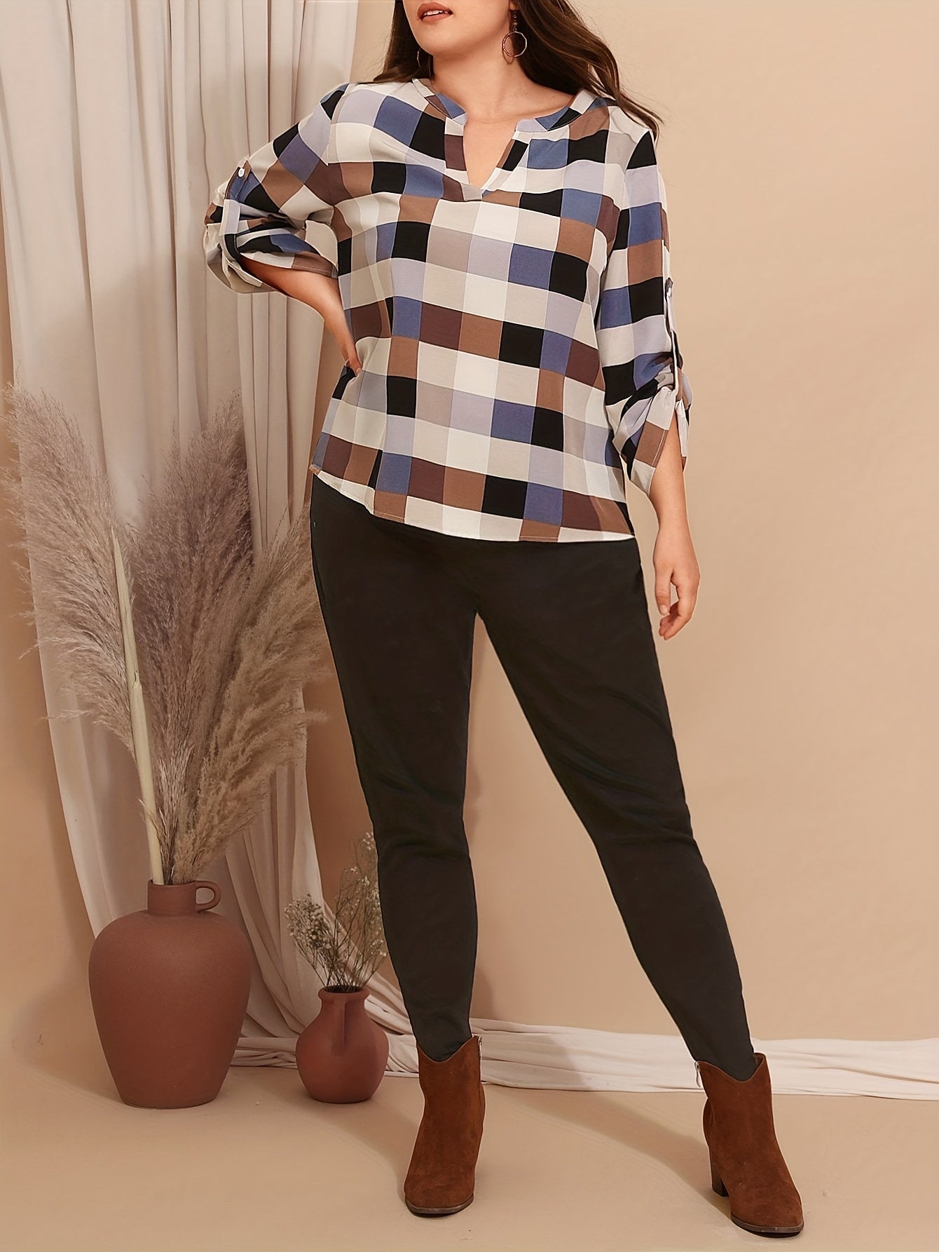  Colorblock Grid Print Roll Up Sleeve Notched Neck Top