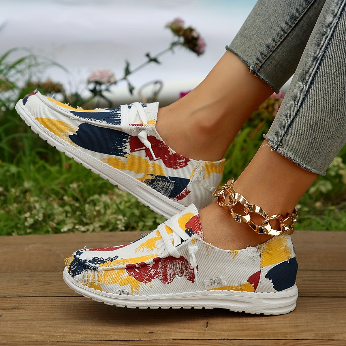 Women's Colorful Graffiti Print Walking Shoes Low Top Sneakers