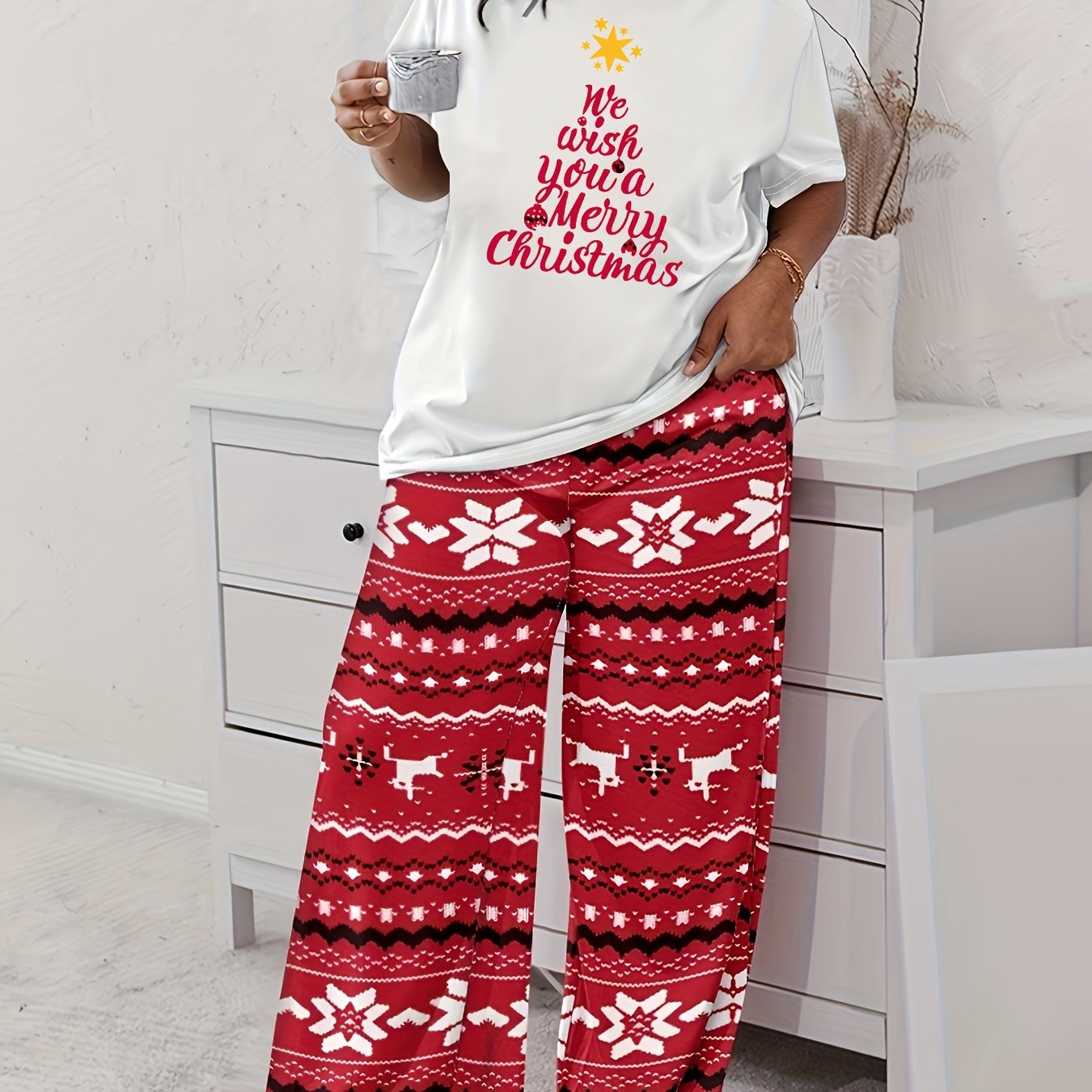  Christmas Tree Print Tee & Pants Pajama Set
