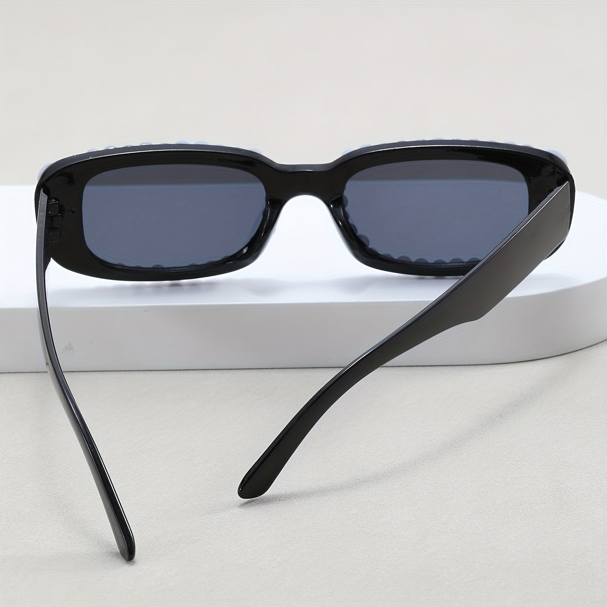 Y2K Faux Pearl Rectangle Sunglasses Women UV400