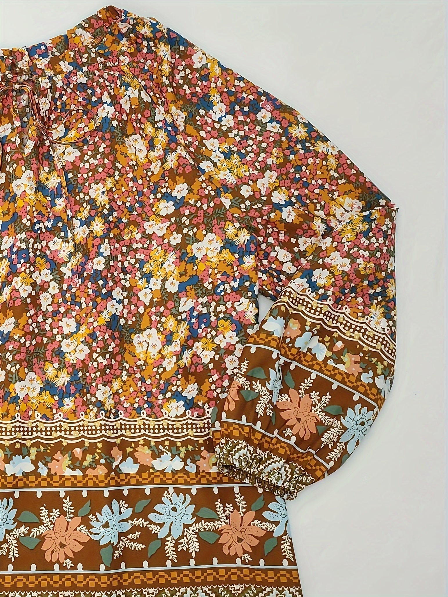 Ditsy Print Long Sleeve V Neck Top