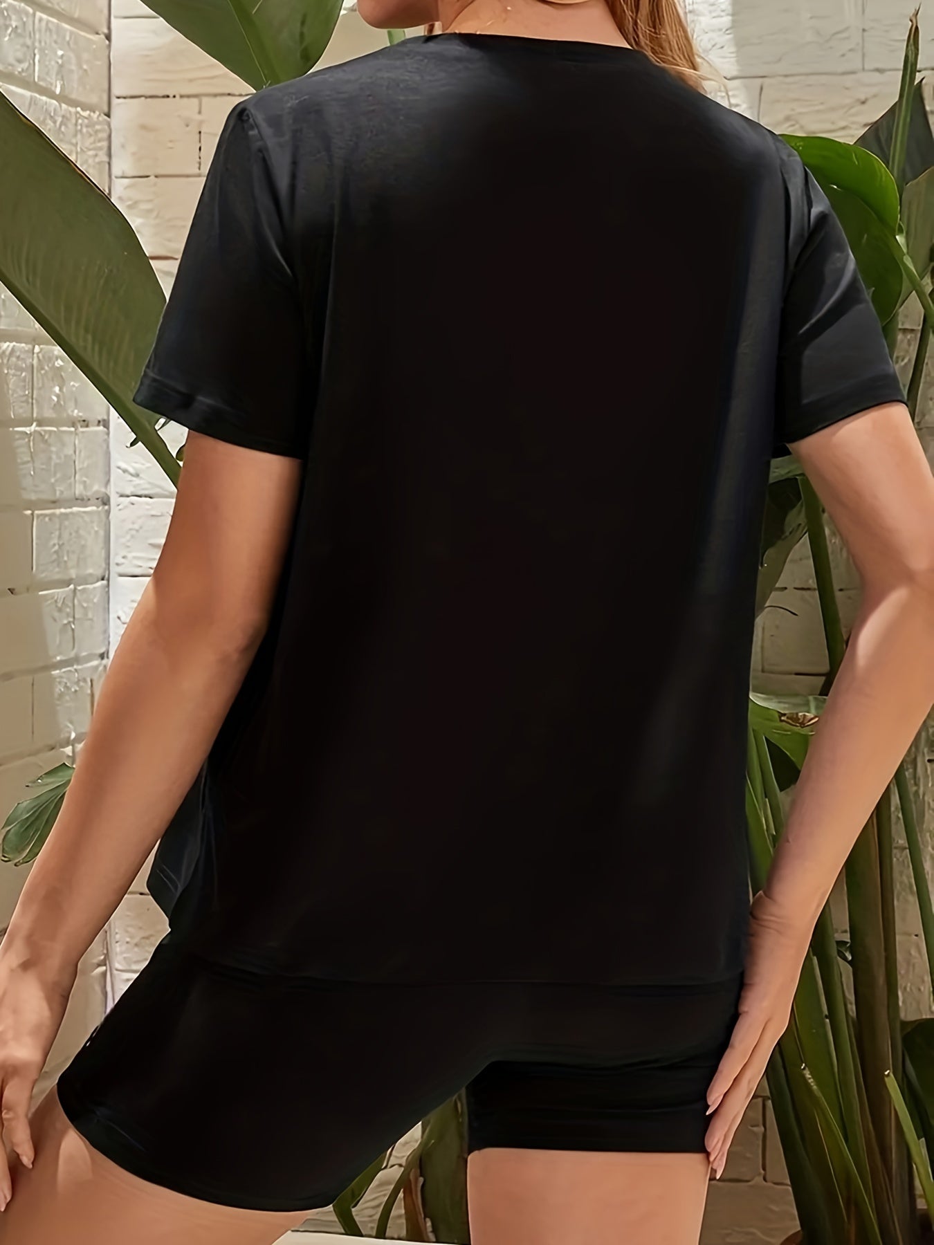  Gingham & Leopard Print Tee & Shorts Set