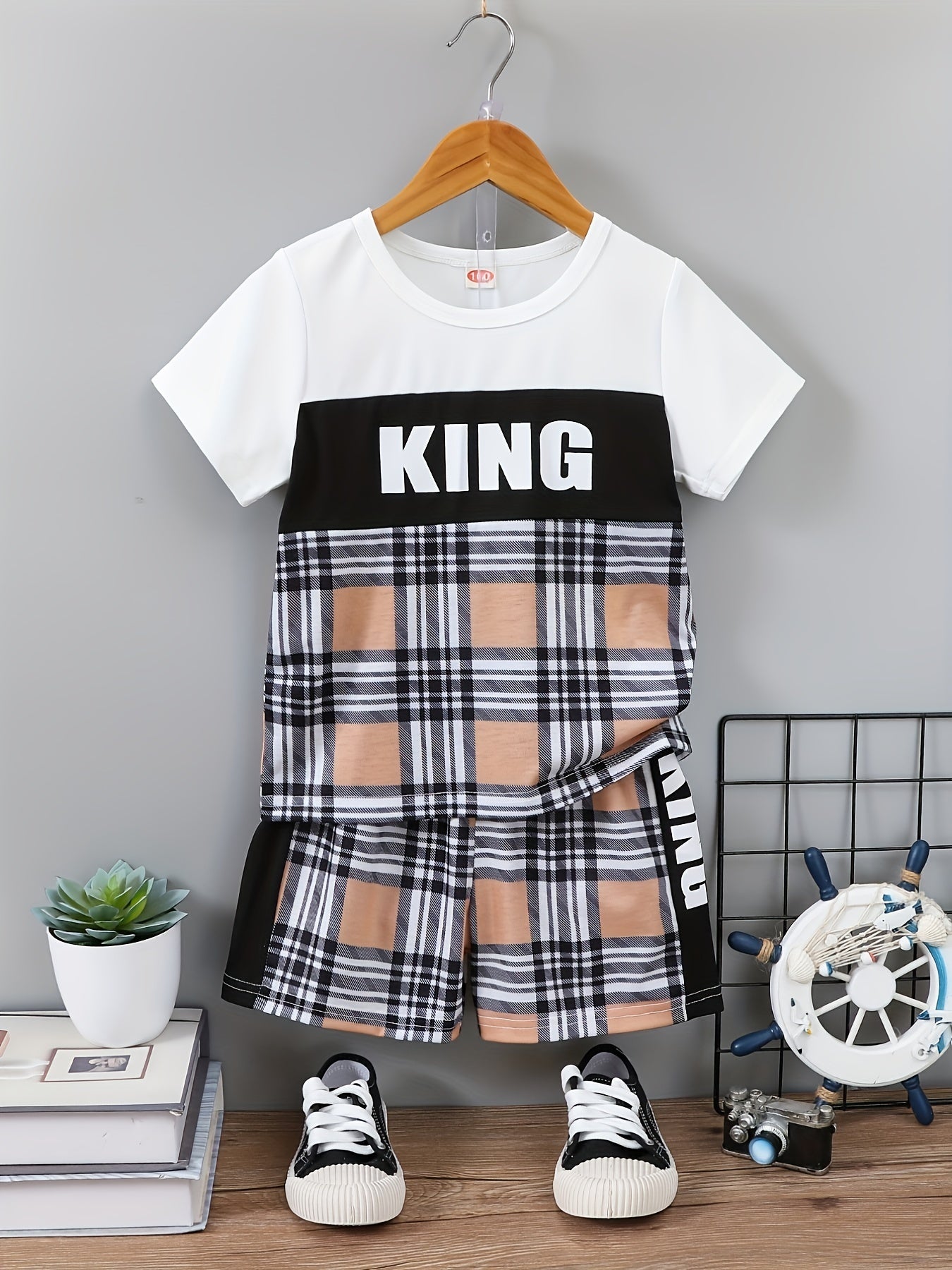 Boys Daddy Me Fists Print Block Outfit