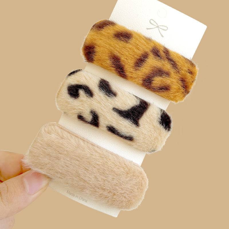 3pcs Plush Leopard Print Hair Clips for Women