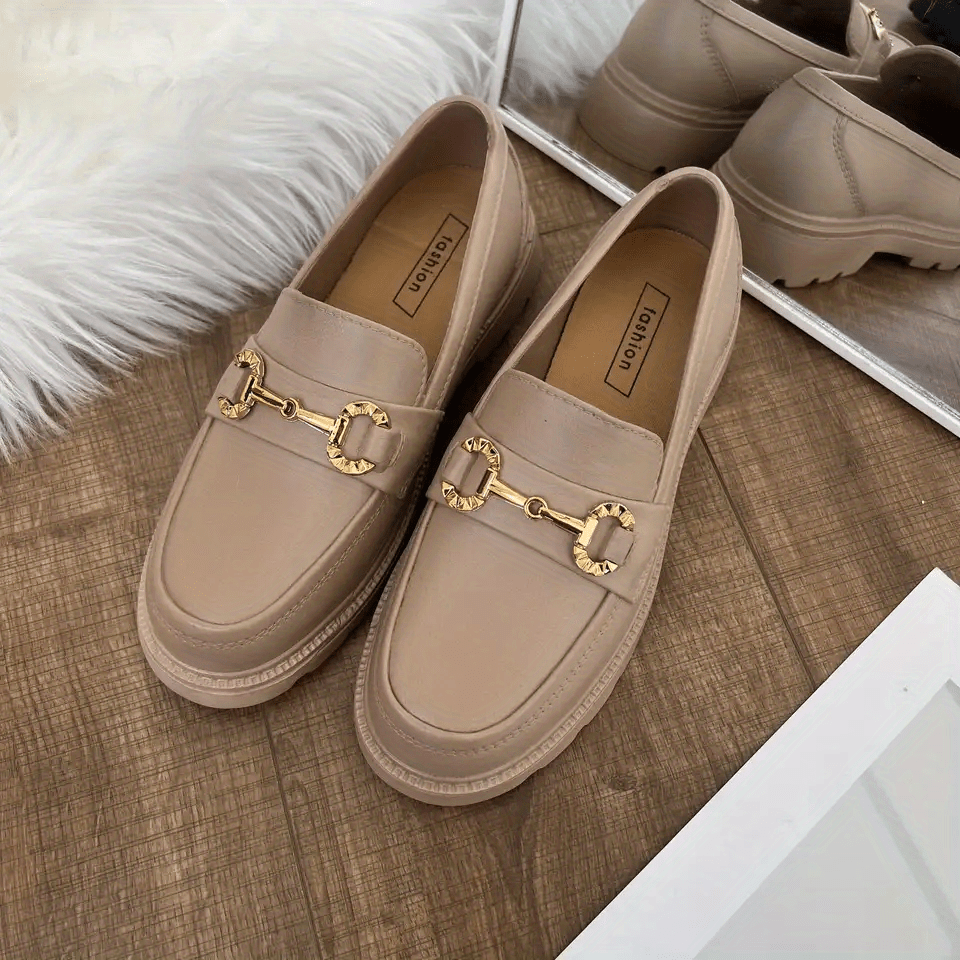 Women's Platform Loafers Slip On Shoes Retro Buckle Decor