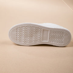 Lightweight Round Toe Skate Shoes for Women