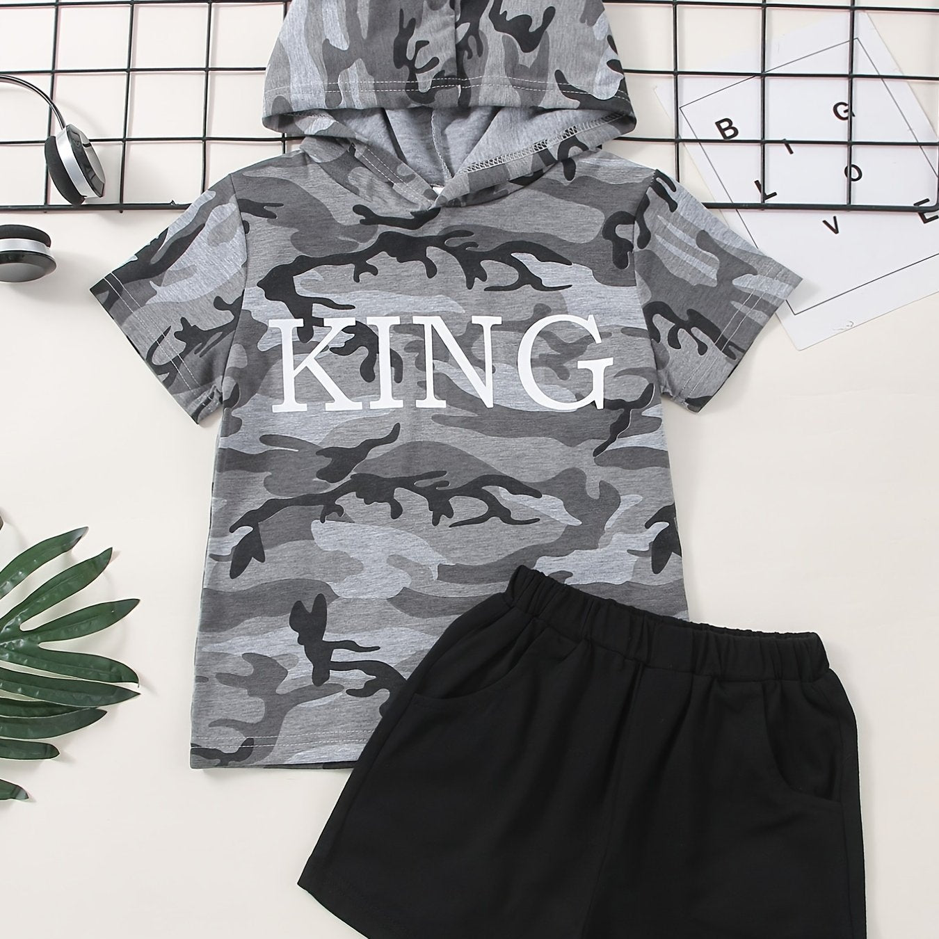 Boys Camo Print Cotton Hooded Top with KING Print & Shorts