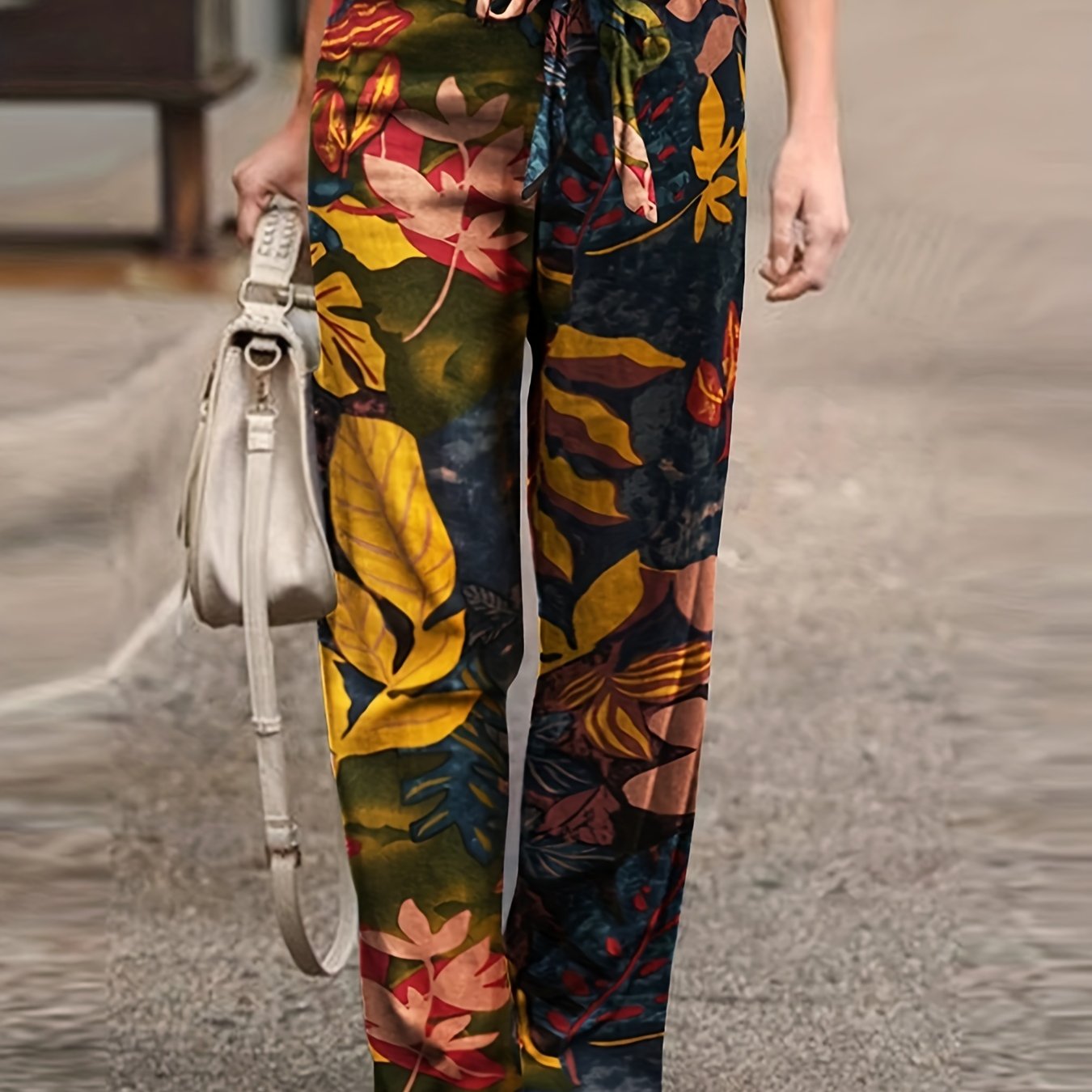  Leaf Print Elastic High Rise Pants