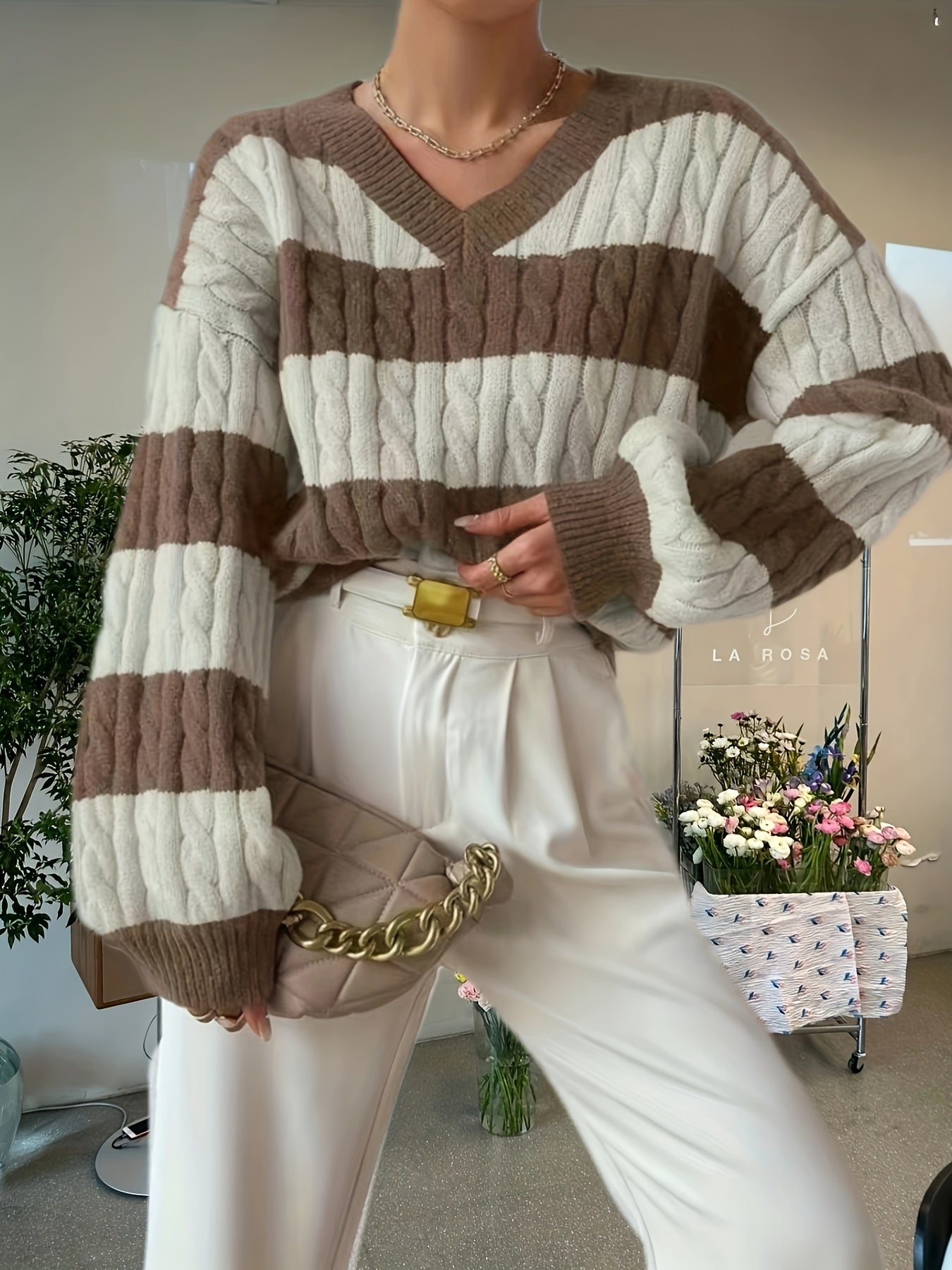  Colorblock Lantern Sleeve V Neck Sweater