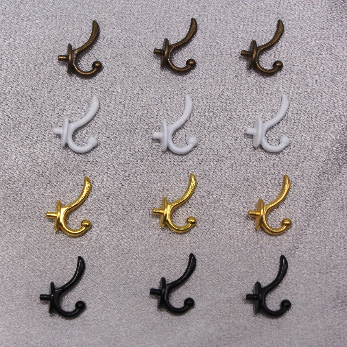 Mini Doll House Hooks 1:12 Toy Wall Hangers 3pcs