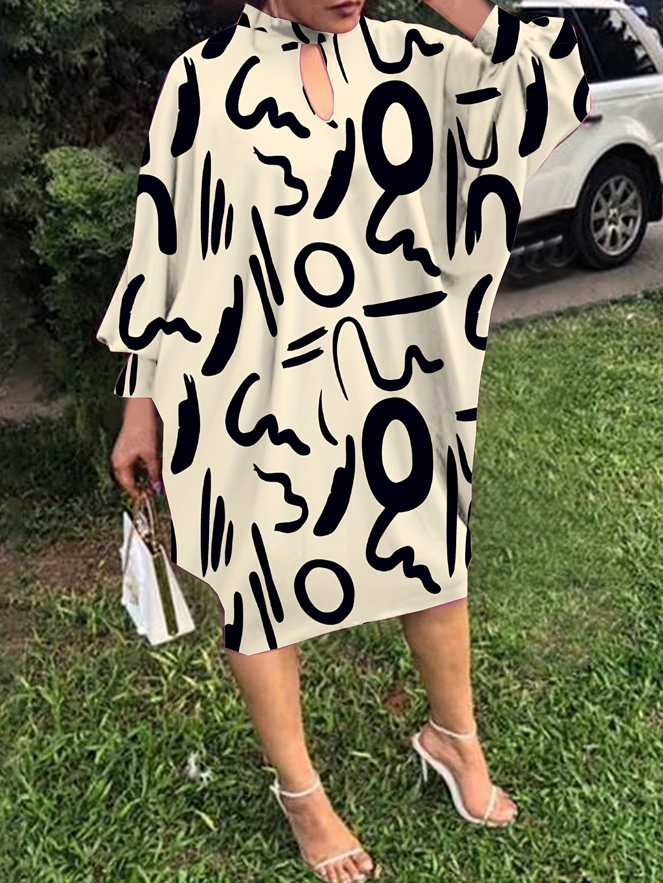  Allover Print Lantern Sleeve Loose Fit Dress