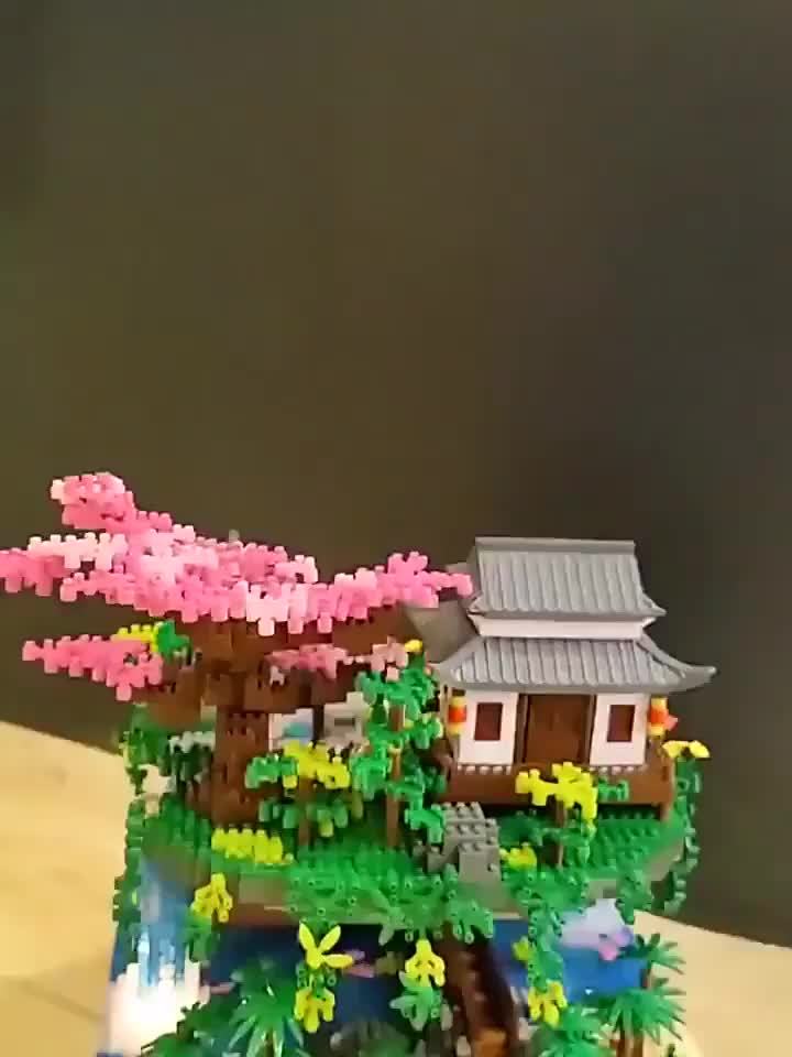 1920pcs Peach Blossom Pool Landscape Building Blocks Set