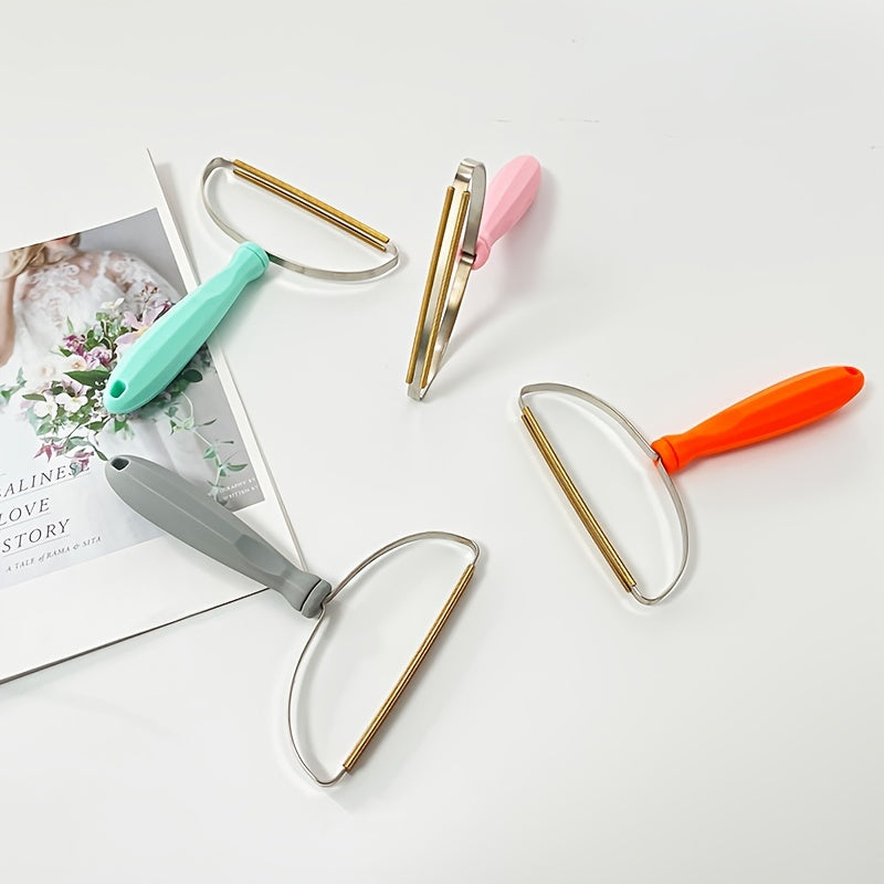 Reusable Hair Scraper for Pets and Carpets - Cleaning Tool