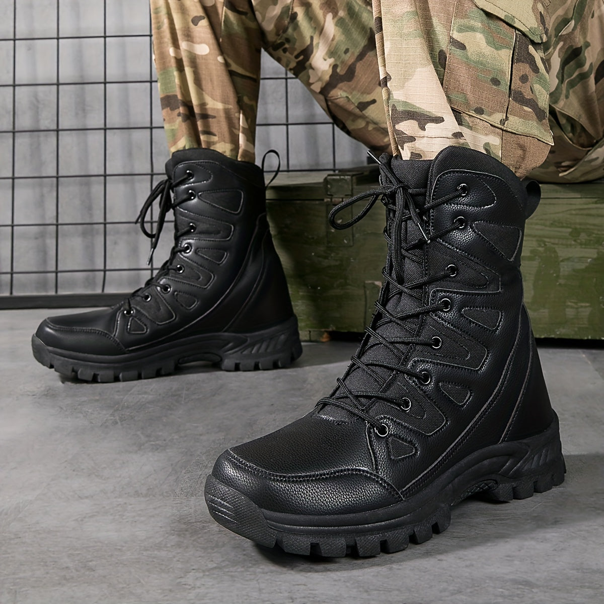 Men's Casual Combat Boots Lace-up Walking Hiking Outdoor Shoes
