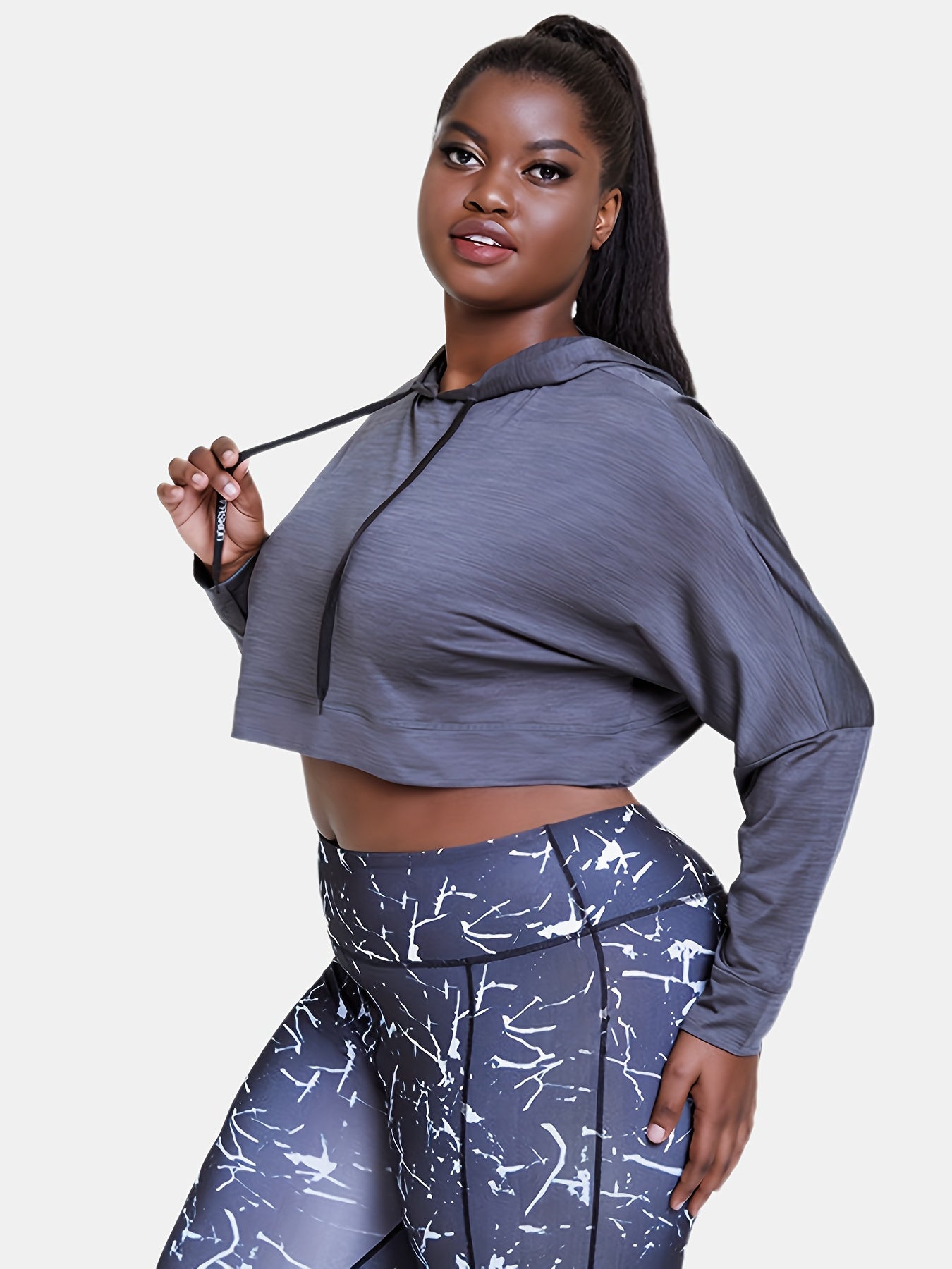  Solid Long Sleeve Stretch Hoodie Crop Top