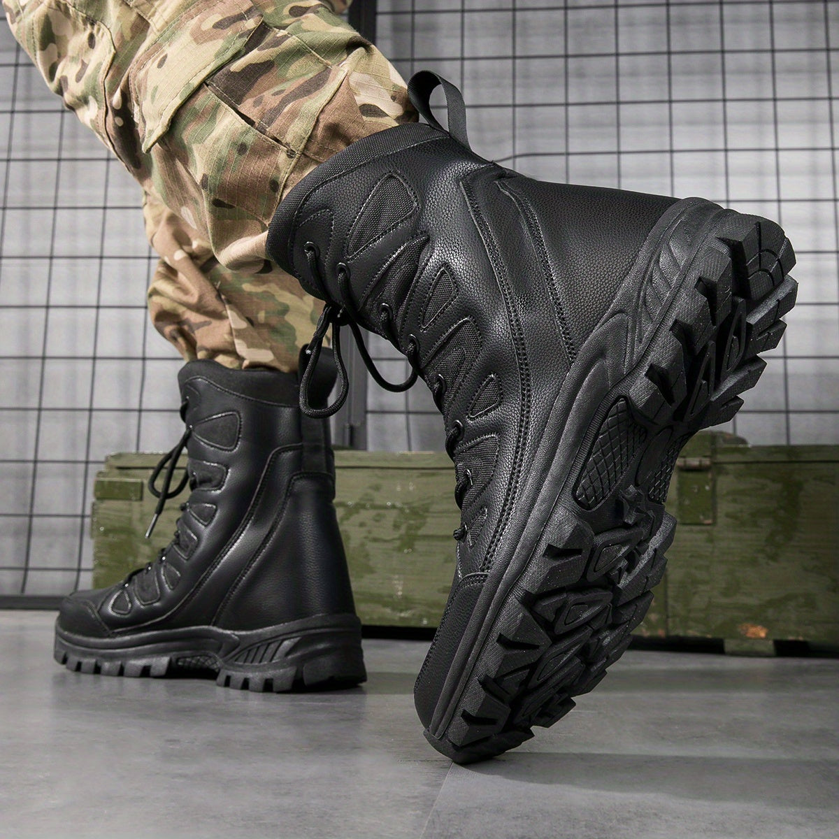Men's Combat Boots Casual Lace-up Walking Hiking Outdoor Shoes