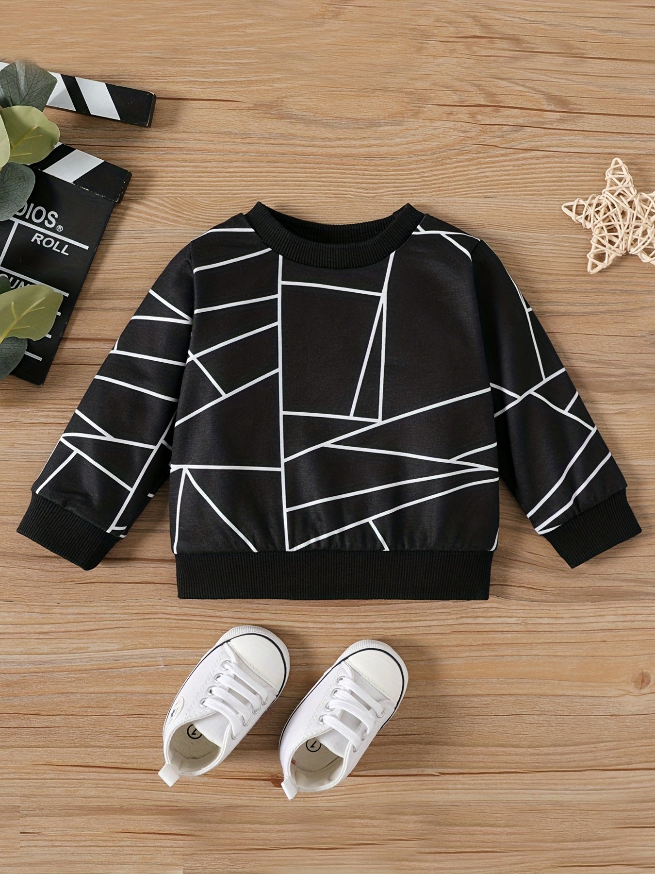 Geo Print Pullover Top Baby Sweatshirt