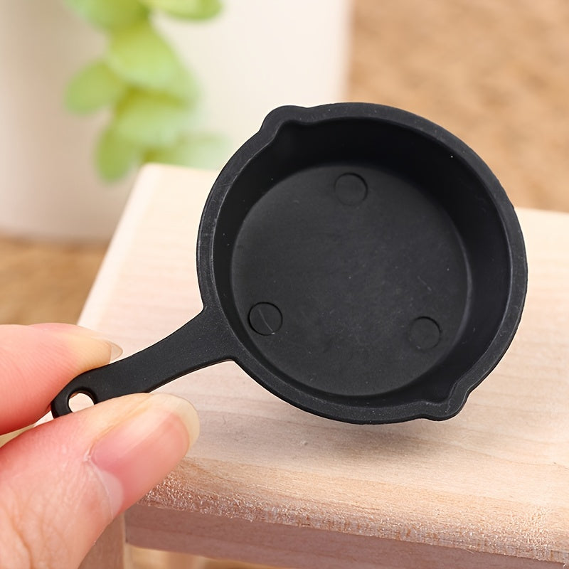 2pcs Doll House Kitchen Utensil Pan 1:12 Dollhouse Accessories