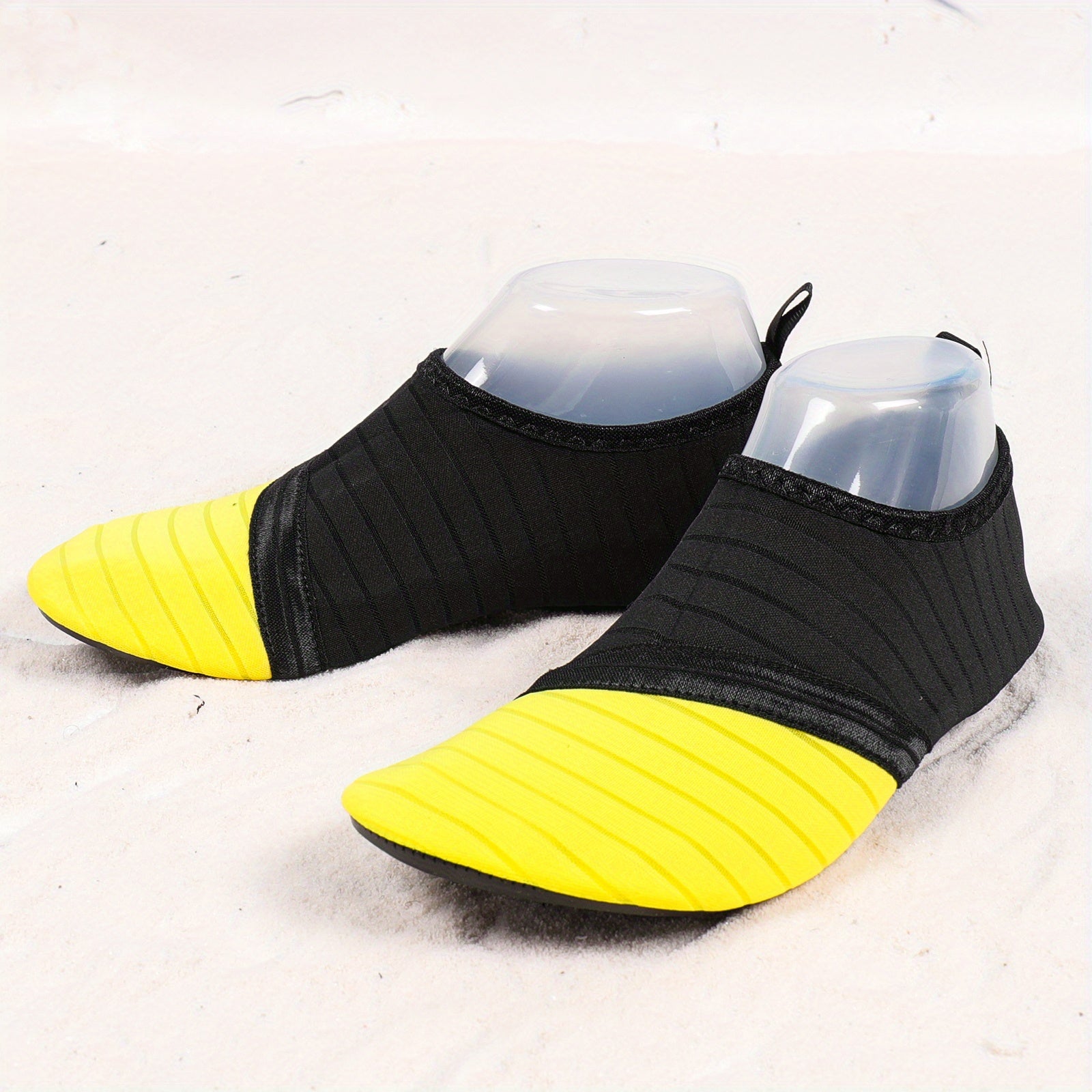 Unisex Barefoot Slip On Water Shoes Non slip Lightweight Quick Dry Aqua Shoes