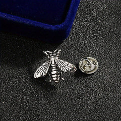 Bee Brooch Collar Pin Buckle Alloy Button Couple Shirt Suit Accessory Silver