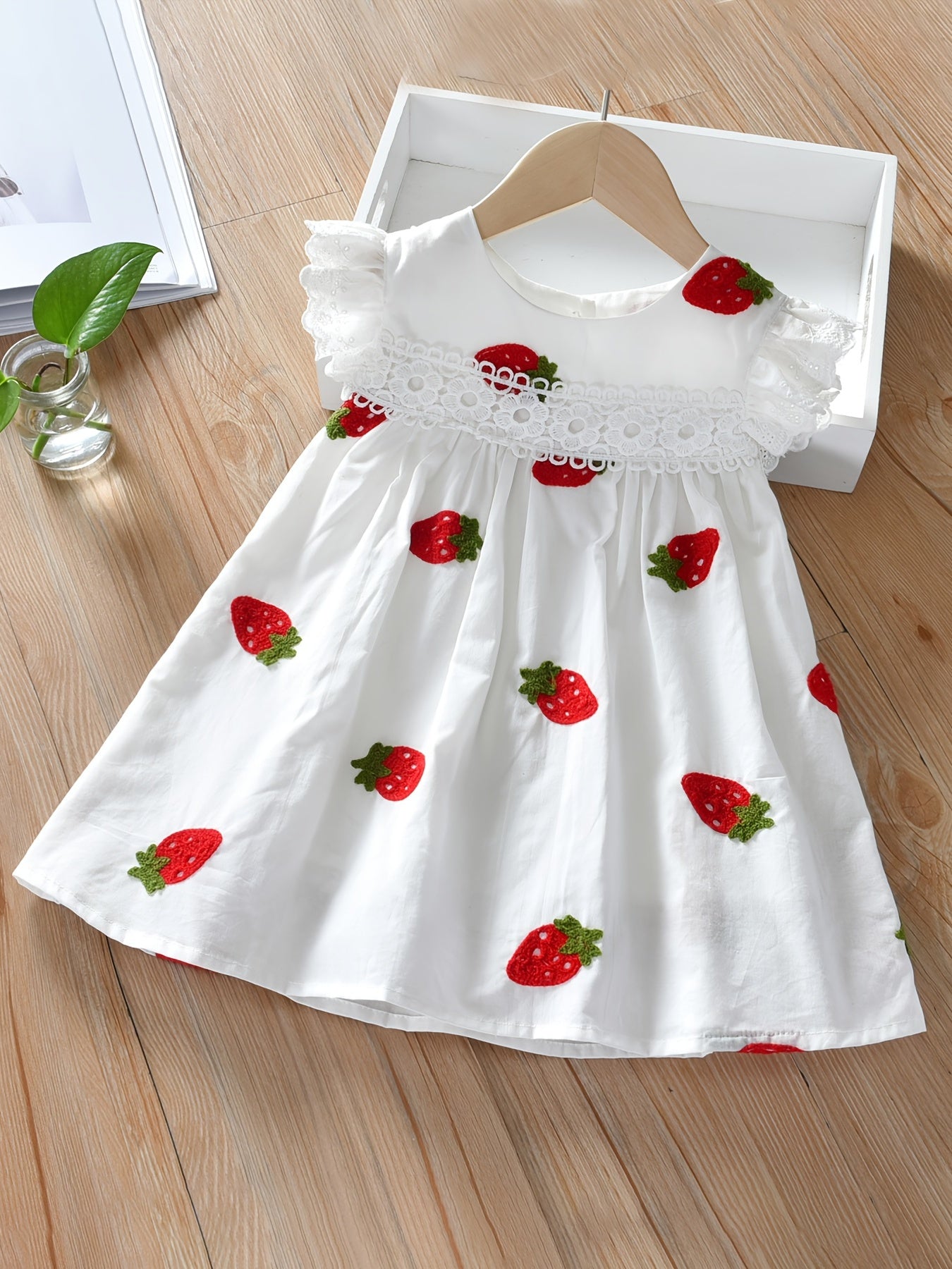 Girls Strawberry Embroidery Sleeveless Dress for Summer