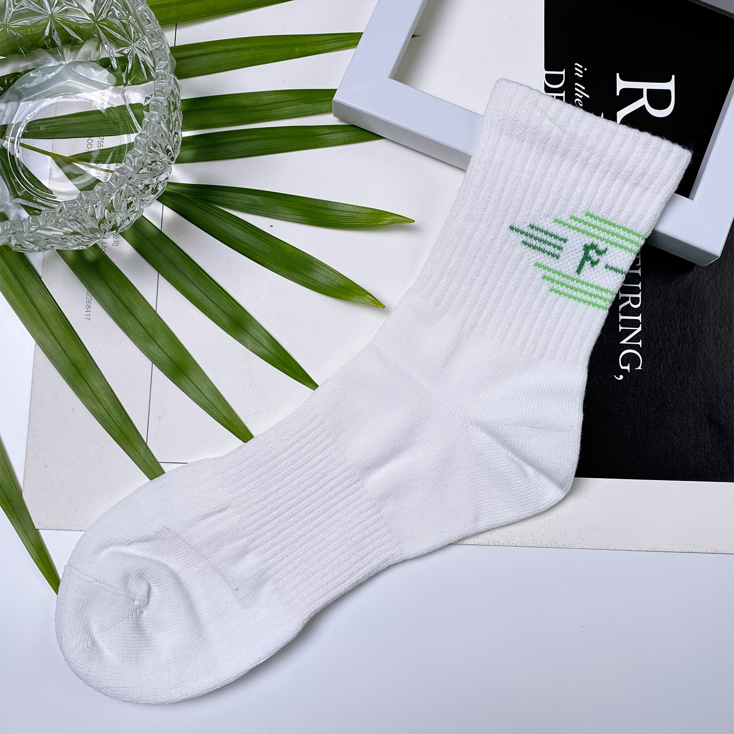 3 Pairs Mid Tube Socks Casual Sporty Breathable Crew Length Women's Stockings