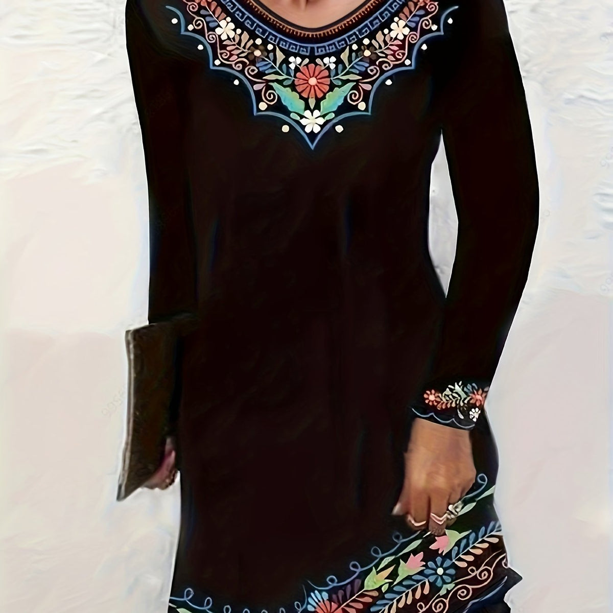 Border Floral Print Long Sleeve Round Neck Dress
