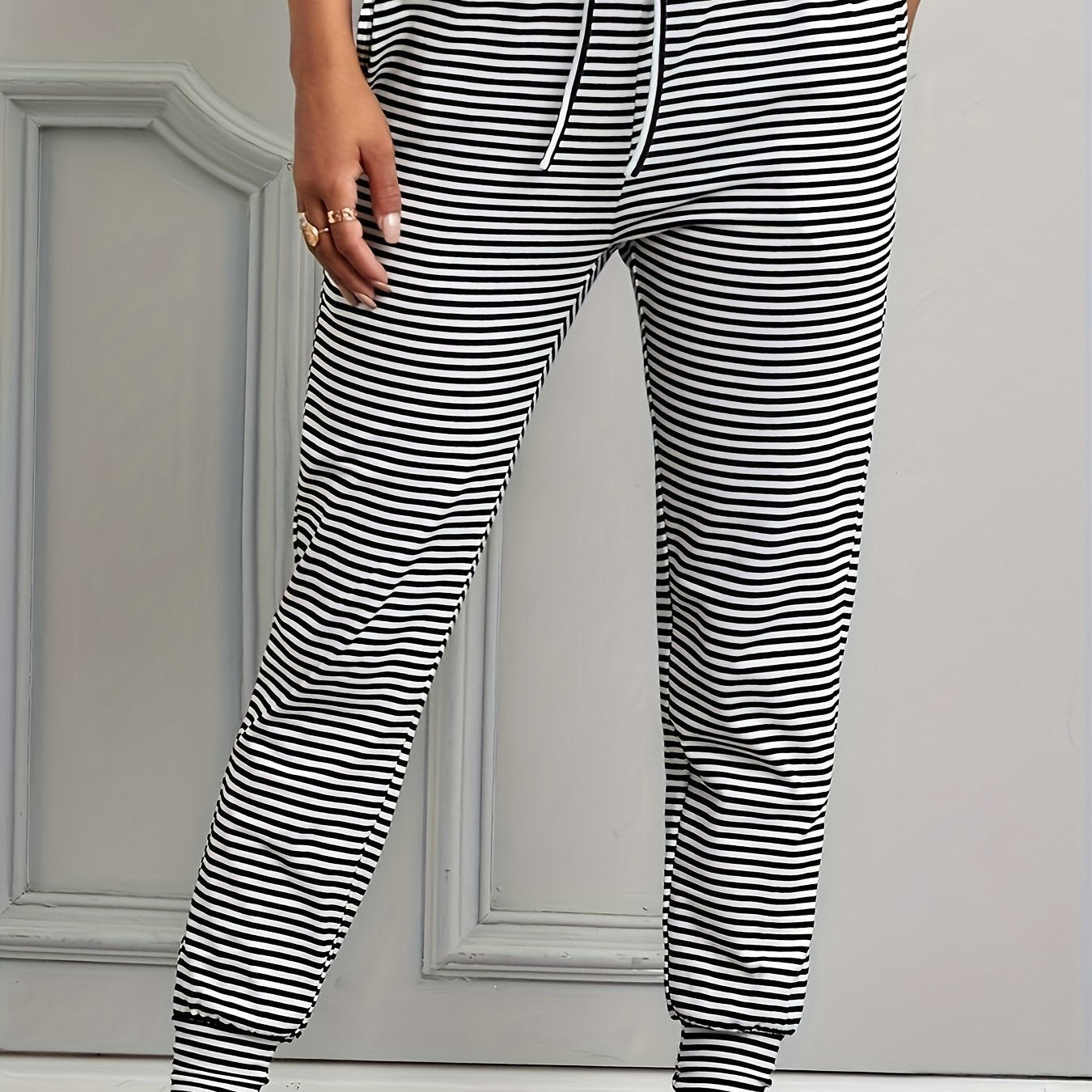  Stripe Print Elastic Drawstring High Rise Jogger Pants