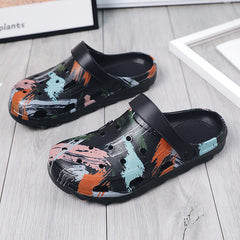 Women's Graffiti Beach Shoes Hollow Holes Clogs Lightweight