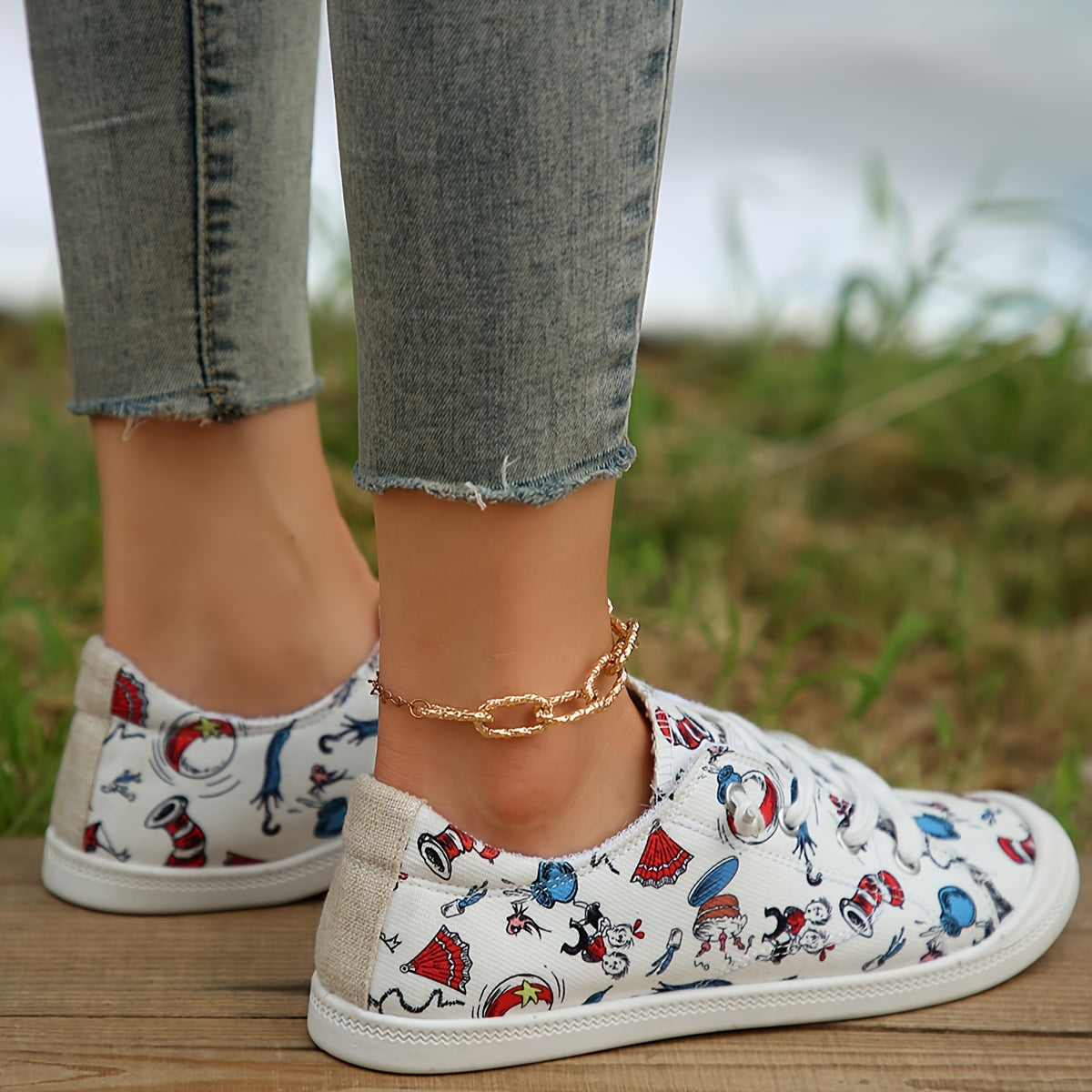 Cartoon Print Canvas Sneakers Non Slip Lace Up Skate Shoes